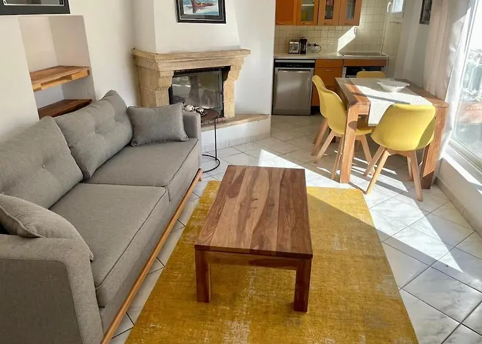 Apartment Super Avec Terrasse, Centre Saint-Tropez