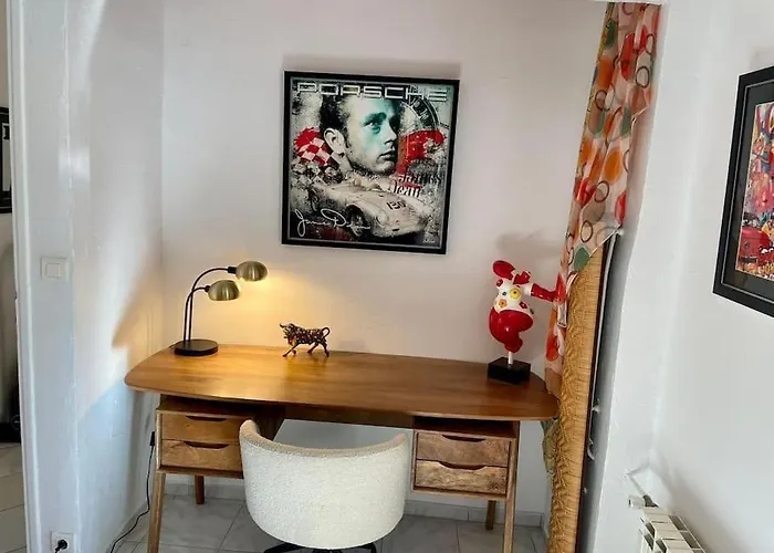 Appartement Super Avec Terrasse, Centre *